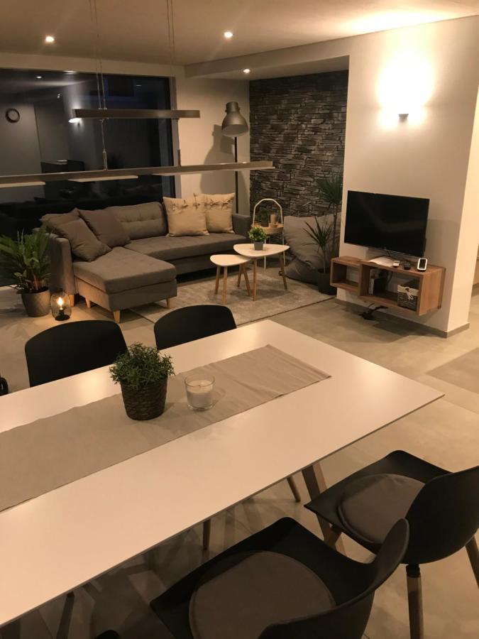 Moderne Unterkunft Mit Panoramablick Auf Thunersee Krattigen Zewnętrze zdjęcie
